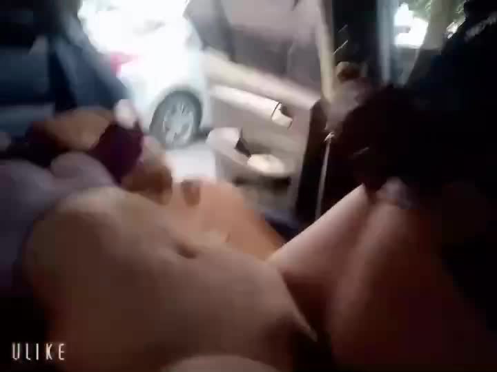 ngewe di parkiran ga takut ada warga